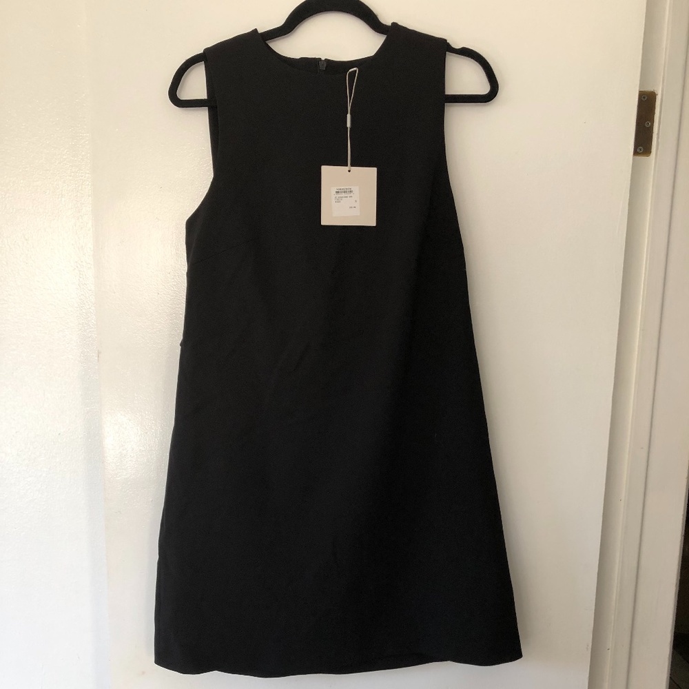 ❌SOLD❌CLEARANCE*** tibi back cutout sleeveless sheath shift dress - Picture 5 of 11